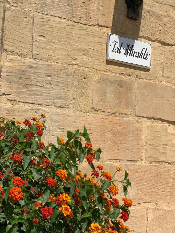 Appartamento Tal-Mirakli Għarb Esterno foto