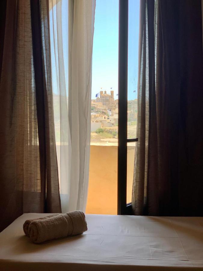 Appartamento Tal-Mirakli Għarb Esterno foto