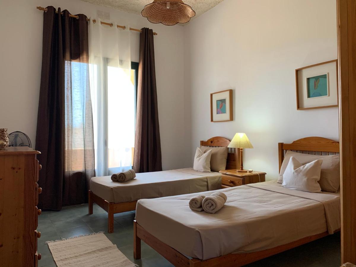 Appartamento Tal-Mirakli Għarb Esterno foto