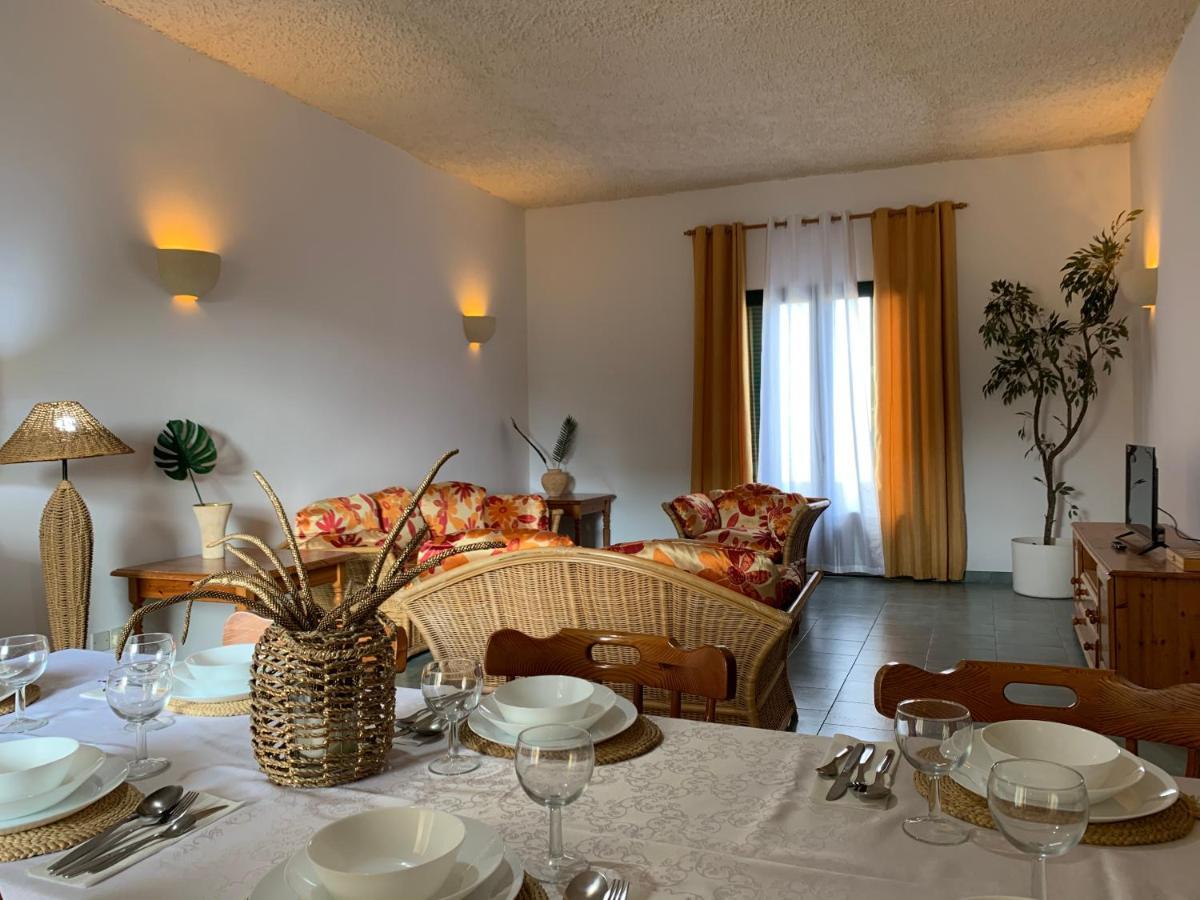 Appartamento Tal-Mirakli Għarb Esterno foto