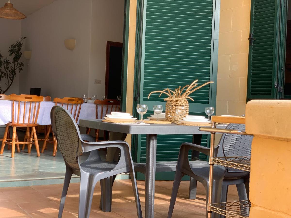 Appartamento Tal-Mirakli Għarb Esterno foto